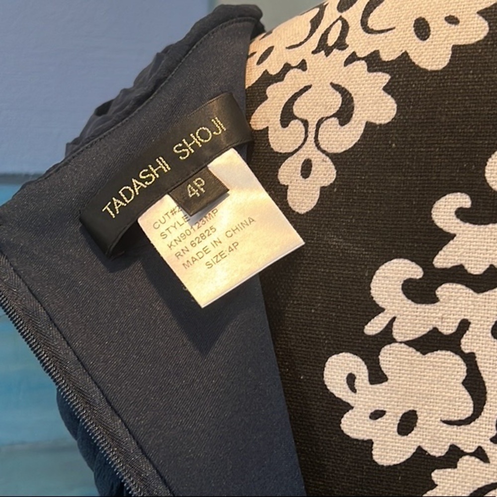 Tadashi Shoji, Royal Navy Ruched Chiffon Beaded Cocktail Dress EUC, Size 4P - Picture 5 of 9